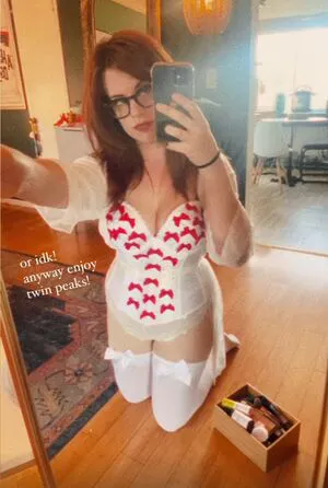 Allie Goertz OnlyFans Leaked Free Thumbnail Picture - #vHy4spVqPR