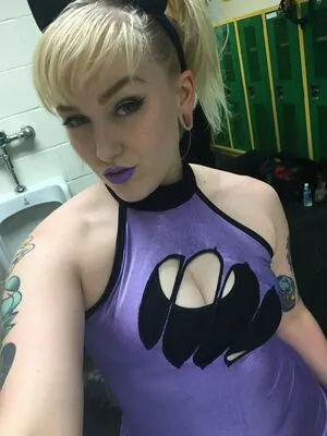 Allie Katch OnlyFans Leaked Free Thumbnail Picture - #flKi7vysm1