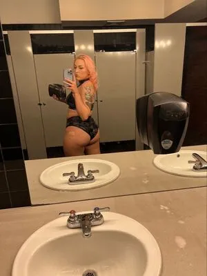 Allie Katch OnlyFans Leaked Free Thumbnail Picture - #psSNfpYtcN