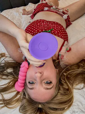 Allie Ritz OnlyFans Leaked Free Thumbnail Picture - #GzqfLmRloG