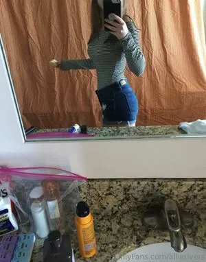 Allie Rivers OnlyFans Leaked Free Thumbnail Picture - #CVwCzYfkXw