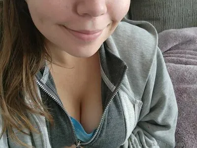 Allie Rivers OnlyFans Leaked Free Thumbnail Picture - #fFBBMBO8xB