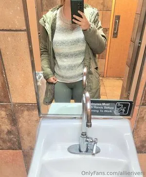 Allie Rivers OnlyFans Leaked Free Thumbnail Picture - #pqebfnbrt8