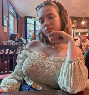 Allie Sherlock OnlyFans Leaked Free Thumbnail Picture - #3NiCsWwAvO