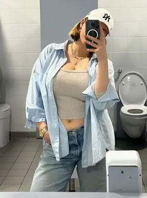 Allie Sherlock OnlyFans Leaked Free Thumbnail Picture - #Hp0Wg8BI7S