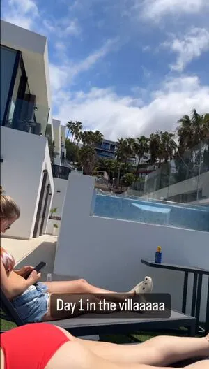 Allie Sherlock OnlyFans Leaked Free Thumbnail Picture - #RRbxP528a6
