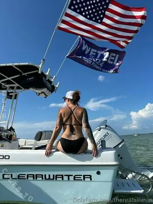 Allie Sin OnlyFans Leaked Free Thumbnail Picture - #YKdWpiowqs