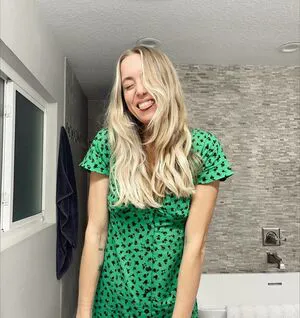 Allie Wes OnlyFans Leaked Free Thumbnail Picture - #AdnLERsFGd