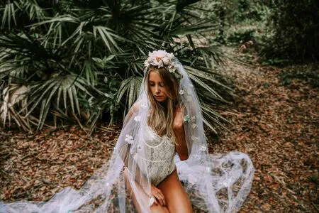 Allie Wes OnlyFans Leaked Free Thumbnail Picture - #QCr4VVIVao
