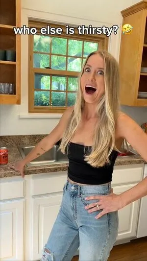 Allie Wes OnlyFans Leaked Free Thumbnail Picture - #isYX7RmrDD
