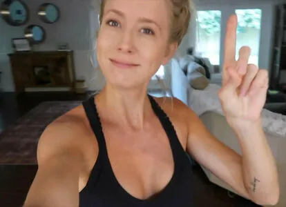 Allie Wes OnlyFans Leaked Free Thumbnail Picture - #rsZZ2COTbg