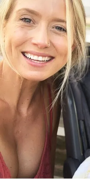 Allie Wes OnlyFans Leaked Free Thumbnail Picture - #ywsWnyLADy