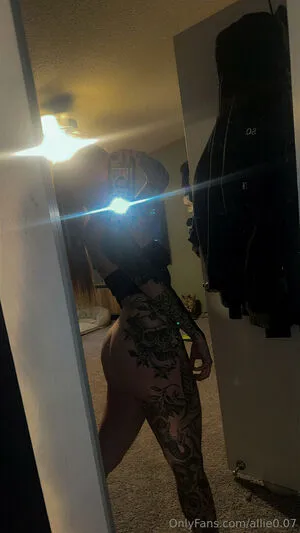 Allie0 OnlyFans Leaked Free Thumbnail Picture - #Kp1PrHcxsF