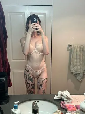 allie0t OnlyFans Leaked Free Thumbnail Picture - #dmgt4Fi6i5