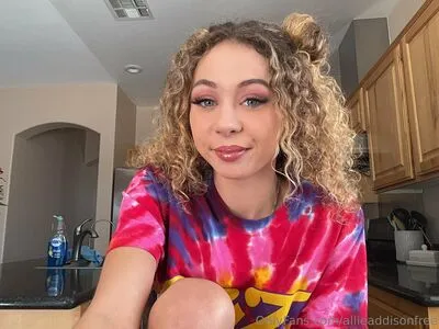 Allieaddisonfree OnlyFans Leaked Free Thumbnail Picture - #SdiPRdv53q