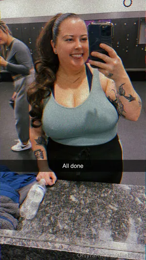 Alliebby22 OnlyFans Leaked Free Thumbnail Picture - #EdVra7Gawl