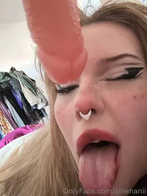 Alliehanii OnlyFans Leaked Free Thumbnail Picture - #xnN3aRANEG