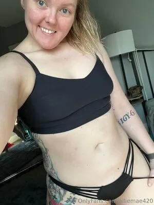 Alliemae420 OnlyFans Leaked Free Thumbnail Picture - #SBhQGEYTrs