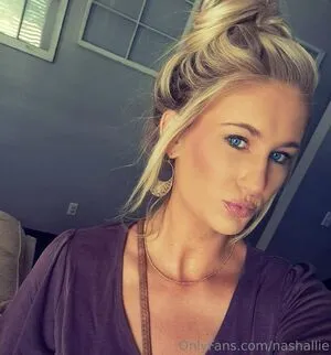 Allienextdoor OnlyFans Leaked Free Thumbnail Picture - #5SuZOPObIr