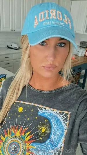 Allienextdoor OnlyFans Leaked Free Thumbnail Picture - #Kb5f1PW3BZ
