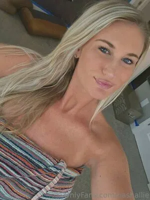 Allienextdoor OnlyFans Leaked Free Thumbnail Picture - #UAbHIVQuWL