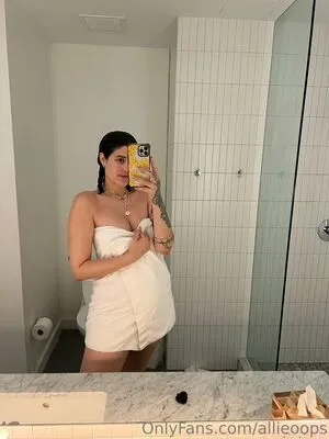 Allieoops OnlyFans Leaked Free Thumbnail Picture - #qBS5SCtvBh