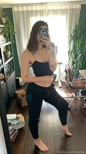 Allieoops OnlyFans Leaked Free Thumbnail Picture - #24S2LwaqOA