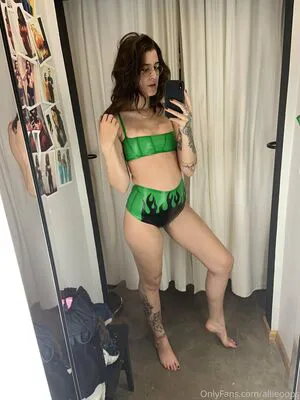 Allieoops OnlyFans Leaked Free Thumbnail Picture - #2puKGU5dMj