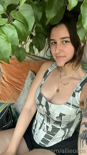 Allieoops OnlyFans Leaked Free Thumbnail Picture - #Lw5bEW8LLn