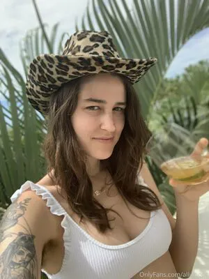 Allieoops OnlyFans Leaked Free Thumbnail Picture - #h4lBGo2TJR