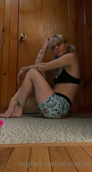 Allierae236 OnlyFans Leaked Free Thumbnail Picture - #Ds2fjJdAwV