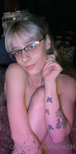 Allierae236 OnlyFans Leaked Free Thumbnail Picture - #MBV0peTkF0