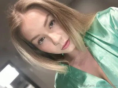 Allikitten OnlyFans Leaked Free Thumbnail Picture - #IZXKYdxj2X