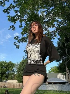 Allimoonaxxx OnlyFans Leaked Free Thumbnail Picture - #tTImRNc20w
