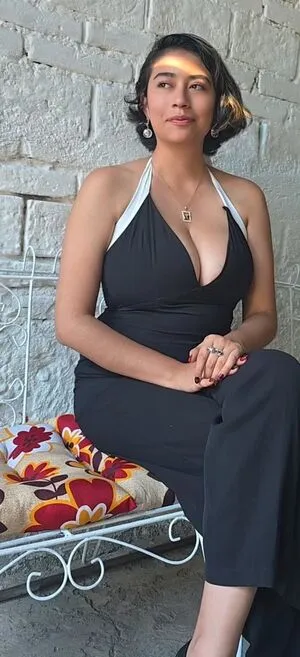 Allisauria OnlyFans Leaked Free Thumbnail Picture - #RAD5jSQraZ