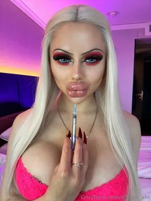 Allison Alis OnlyFans Leaked Free Thumbnail Picture - #l7o20GYODa