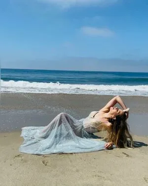 Allison Holker OnlyFans Leaked Free Thumbnail Picture - #C1nJ2S6x1y