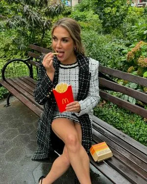 Allison Holker OnlyFans Leaked Free Thumbnail Picture - #Ta2V5I8l2Y