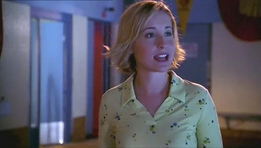 Allison Mack OnlyFans Leaked Free Thumbnail Picture - #DyWpsITlkE