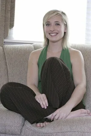 Allison Mack OnlyFans Leaked Free Thumbnail Picture - #fjBrlEoF2a