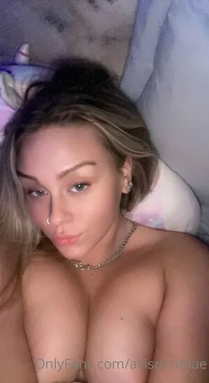 Allison Mae OnlyFans Leaked Free Thumbnail Picture - #fezZGiV9sa