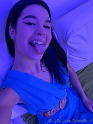 Allisonbluevip OnlyFans Leaked Free Thumbnail Picture - #tiBUQ2soZg