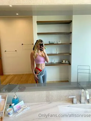 Allisonrose OnlyFans Leaked Free Thumbnail Picture - #r7n4e4muzi