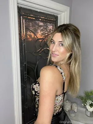 Allisonrose OnlyFans Leaked Free Thumbnail Picture - #uc7noJofBW