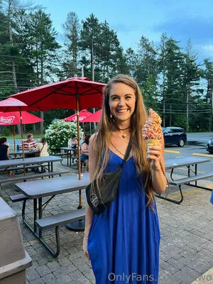 Alliwo OnlyFans Leaked Free Thumbnail Picture - #1d3tWPgRon