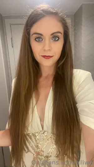 Alliwo OnlyFans Leaked Free Thumbnail Picture - #OQ3Ln5SHCi