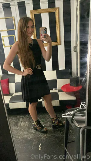 Alliwo OnlyFans Leaked Free Thumbnail Picture - #whBQr79yD4