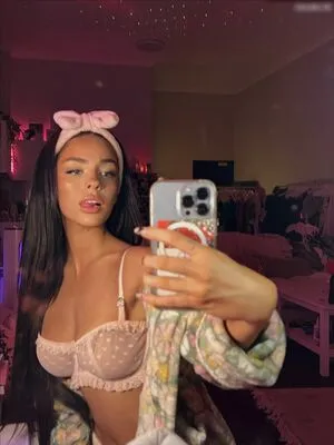 Alliyah Davison OnlyFans Leaked Free Thumbnail Picture - #1jZGqx2Gch