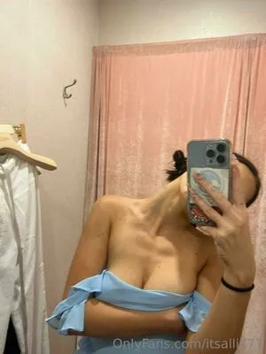 Alliyah Davison OnlyFans Leaked Free Thumbnail Picture - #JC6jbinCSr