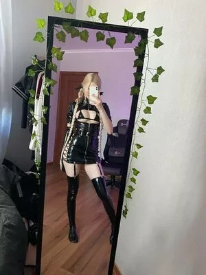 Allotrop OnlyFans Leaked Free Thumbnail Picture - #26x7rFTDPw